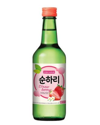 Soju Strawberry Chum Churum 12% 360 ml.