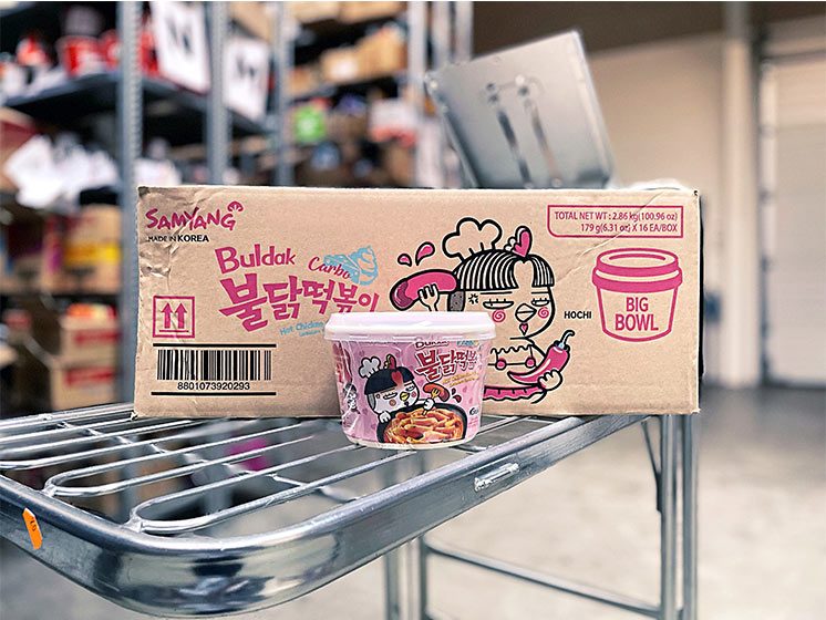 Samyang Dukboki Riskager Carbo 1 kasse (16 stk.)