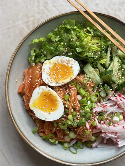 bibimbap guksu opskrift